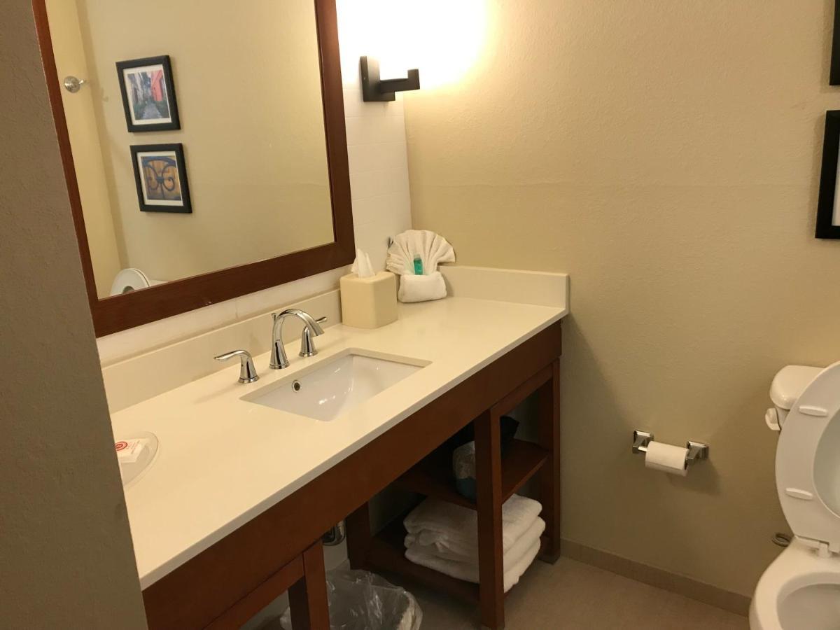 Comfort Suites Summerville Bagian luar foto